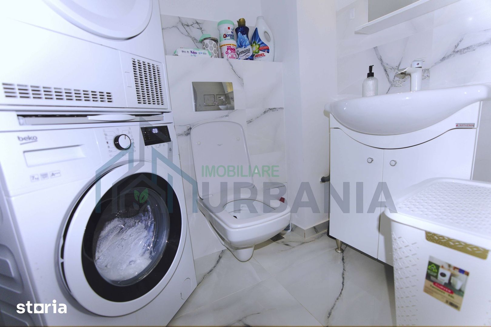 Apartament spatios renovat, Podu Iloaiei - 4 camere, pret 150.000 EUR - Poză 13