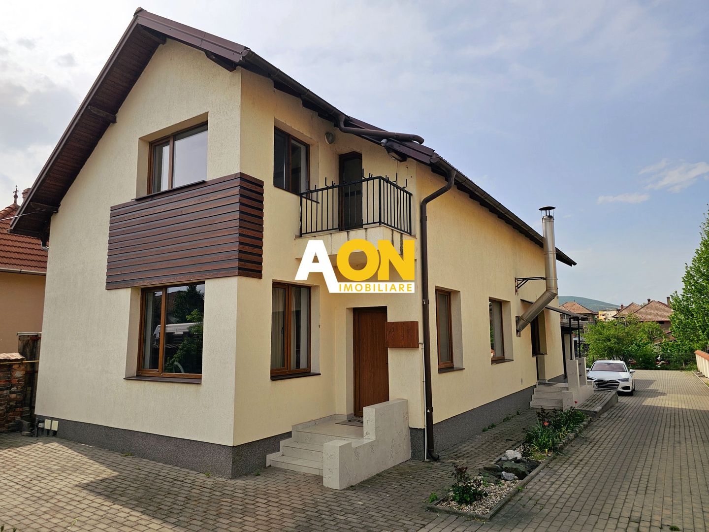 Spatiu de birouri la casa, 5 camere, 803 mp, Cetate - Poză 1