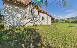 Casă cu panoramă spre dealurile Șiriei - Poză 2