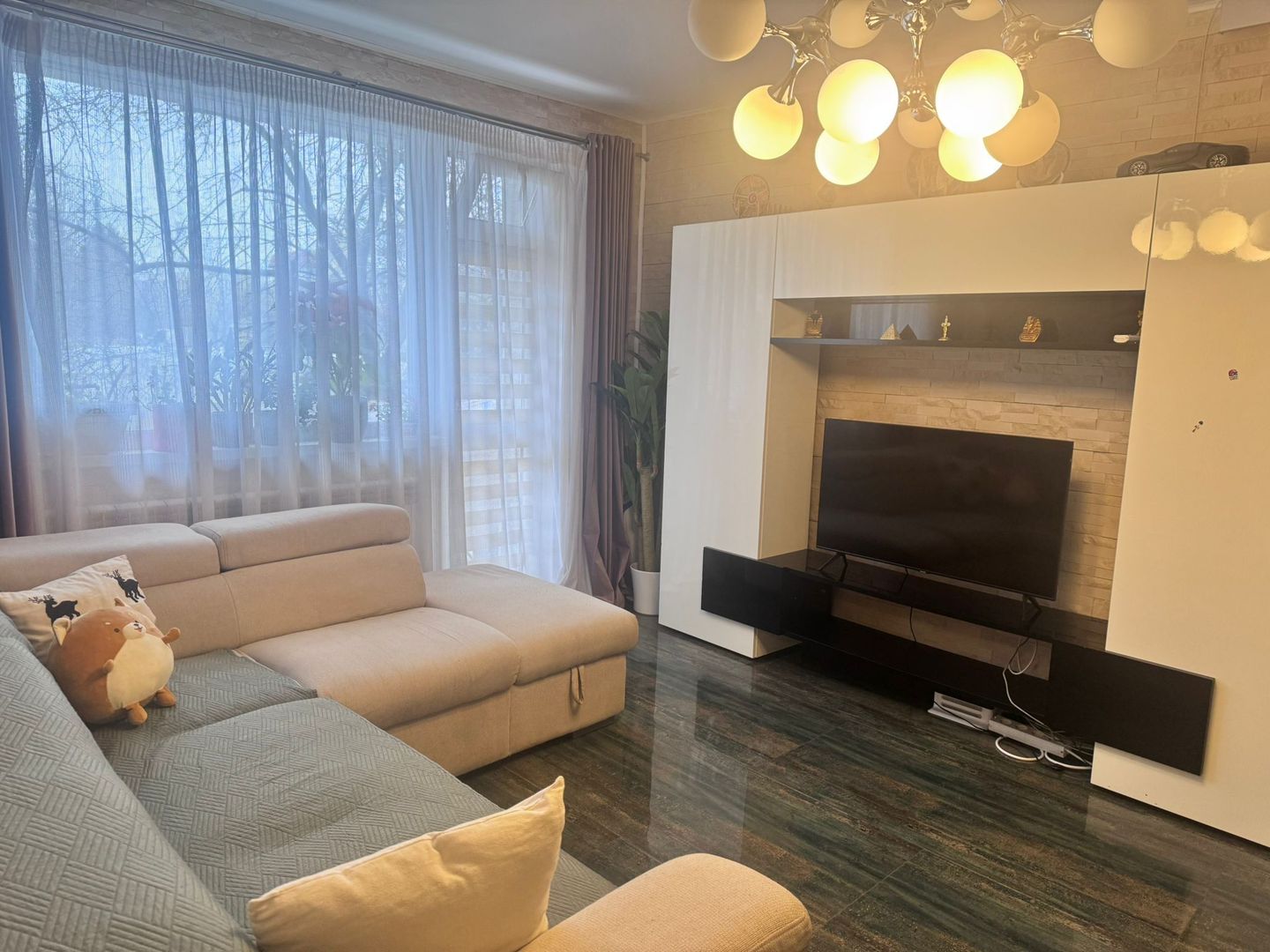 AP. 2 CAMERE P-TA SUDULUI, PET-FRIENDLY, MOBILAT MODERN, METROU 5 MIN - Poză 1