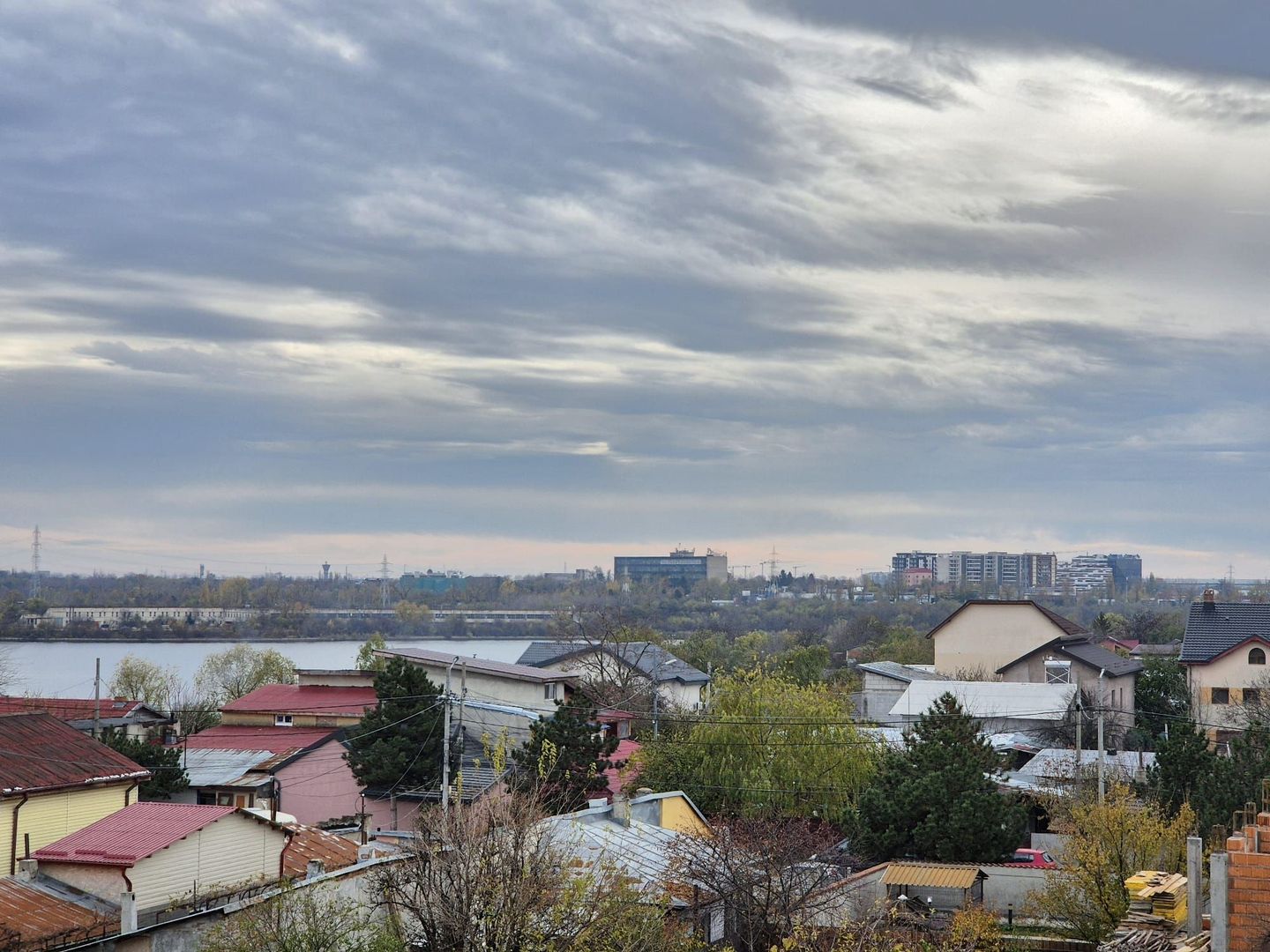 Apartament cu 3 camere 98,52 mp - Dobroesti - Poză 15