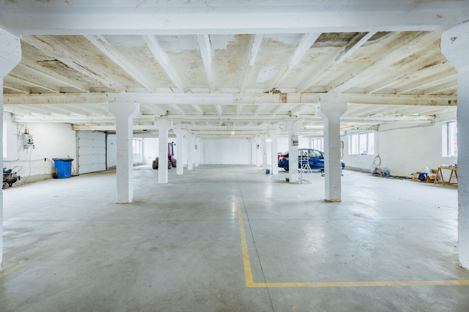 Hală de închiriat 330 mp - Poză 2