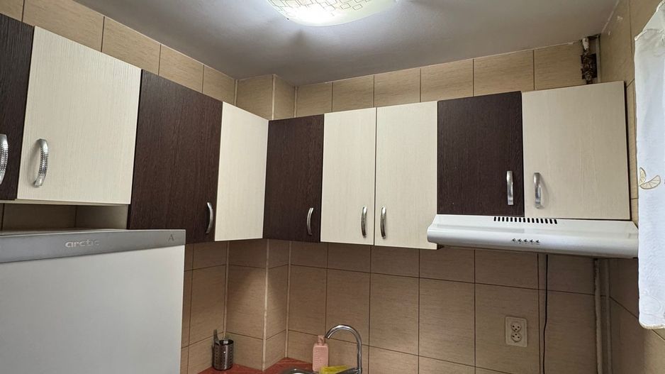 Garsoniera de inchiriat, zona Sagului. - Poză 3