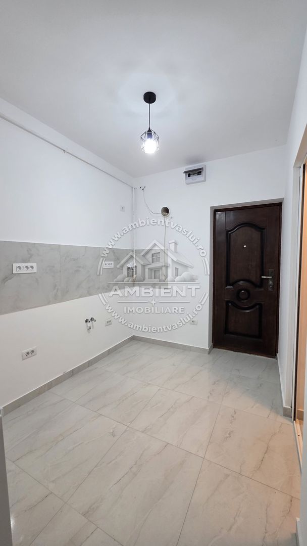 Apartament cu 2 camere, parter, renovat total, VASLUI - zona PROCOPIU; - Poză 7