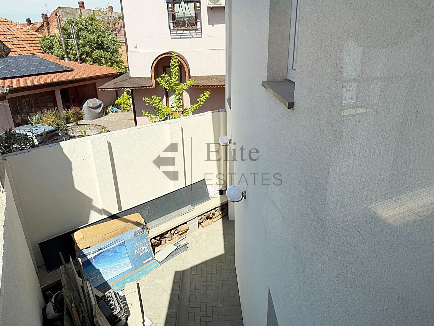 Casa noua singura in curte, ultracentral in Oradea - Poză 16
