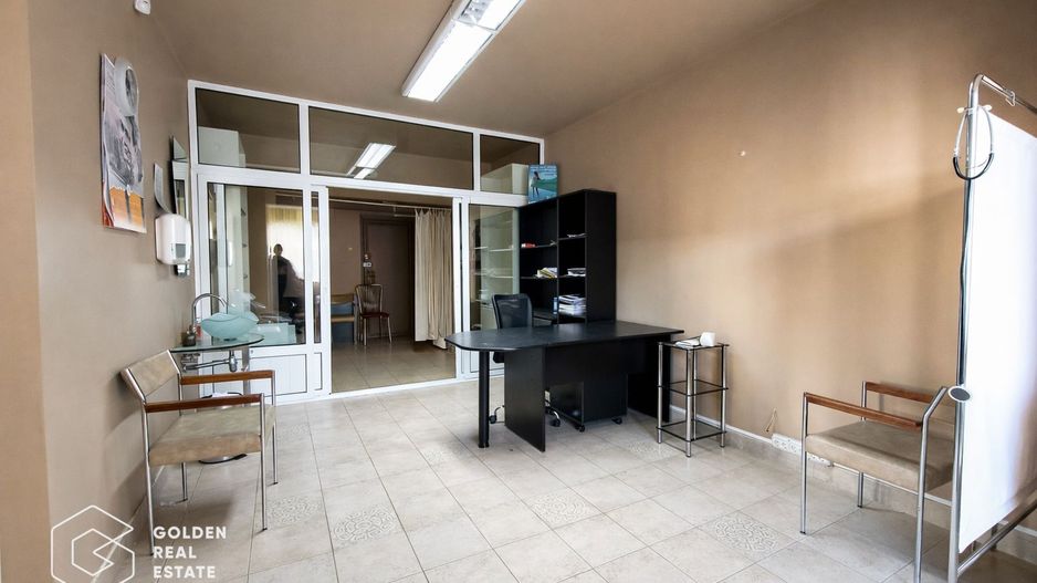Spatiu la parter pentru cabinet, acces stradal, langa Policlinica Dacia - Poză 2