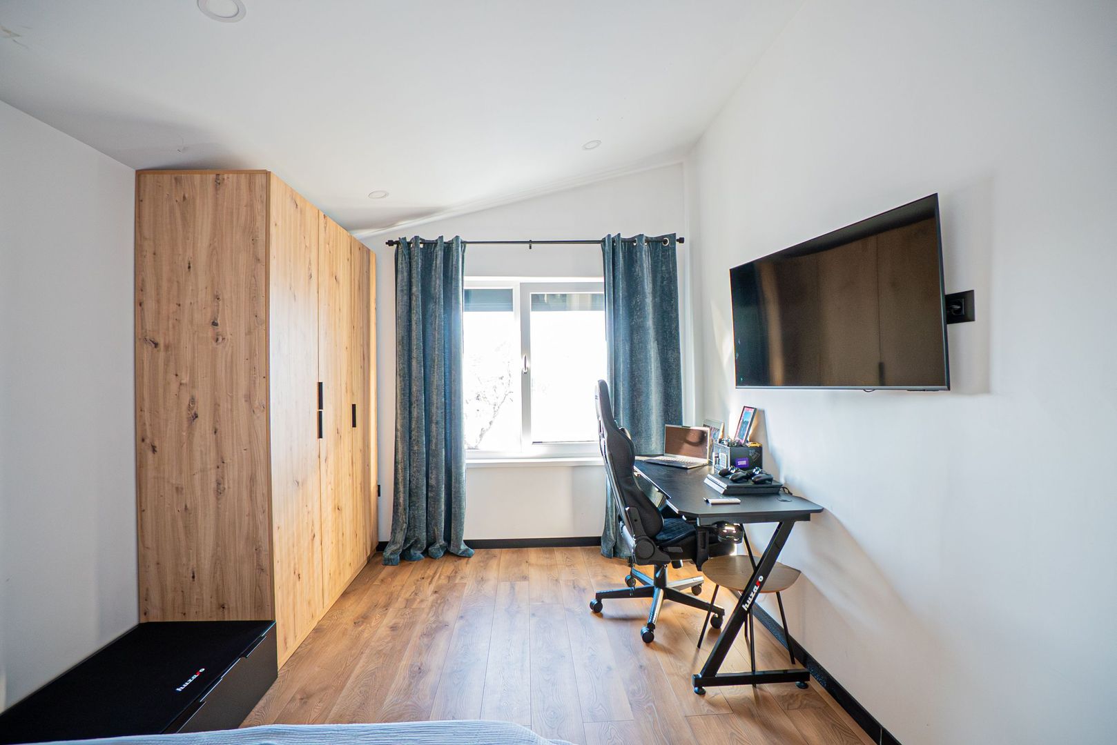 Lumina – Casa P+1E de vânzare, mobilată/echipata, cu piscină si garaj. - Poză 28