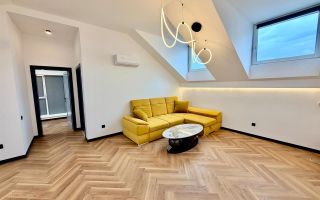 Apartament finisat LA CHEIE 3 camere. Sibiu - Poză 4