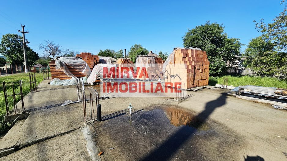 Teren de vânzare în Lapoș – 1000 mp cu beci - Poză 7