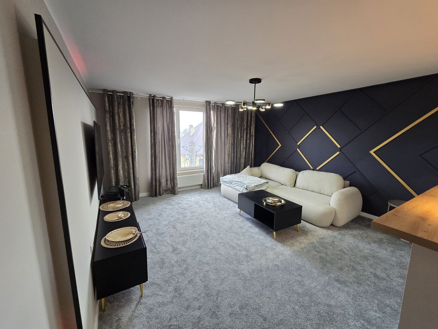 Apartament spațios 2 camere I Rădăuți - Poză 2