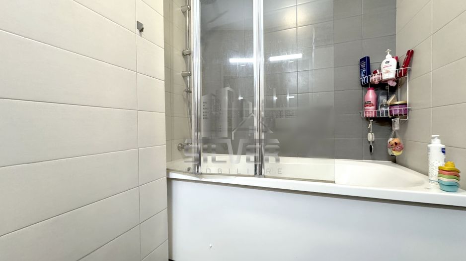 Apartament cu 2 camere dec./55mp/parcare subterana/zona repr.Bmw. - Poză 7