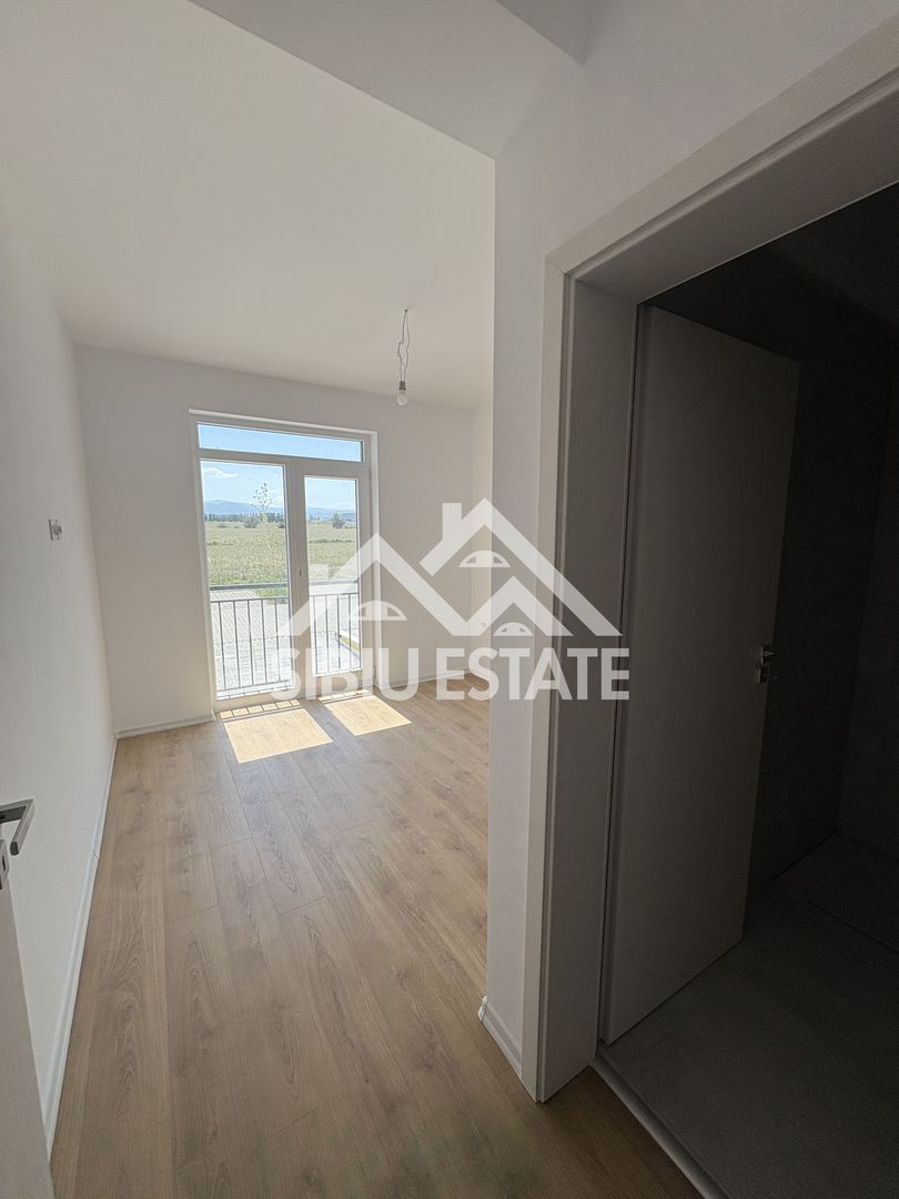 Apartament Nou 3 Camere | 2 Băi | Parcare| Incalzire in Pardoseala - Poză 11