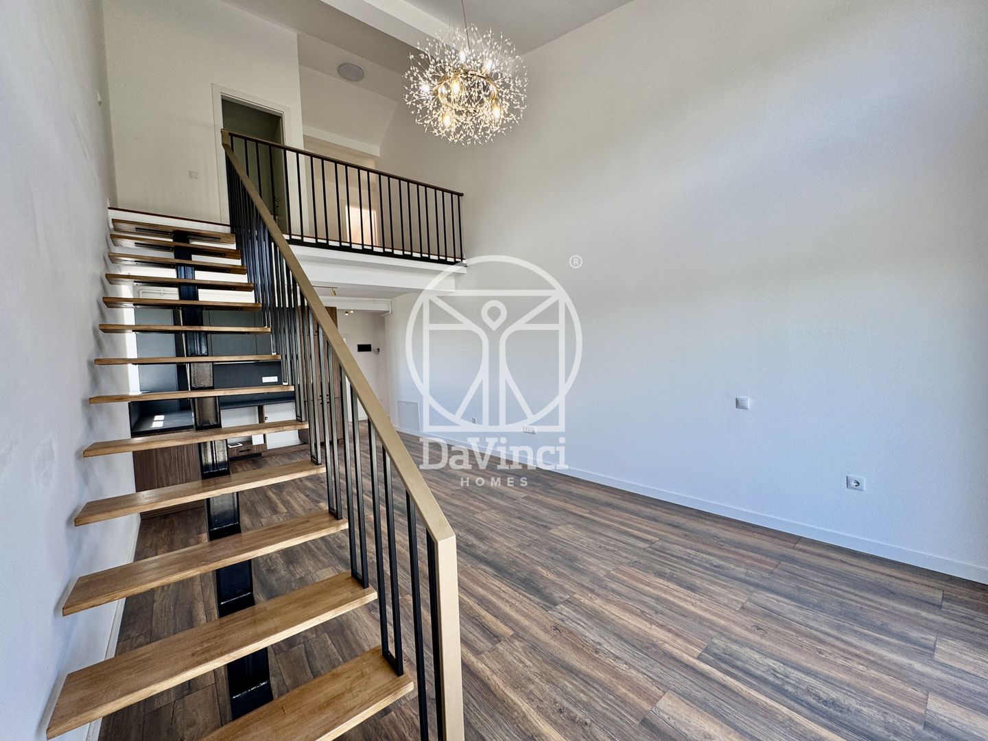 Penthouse 4 camere, 2 bai, intabulat (91Q-Mo-ap.5) - Poză 2