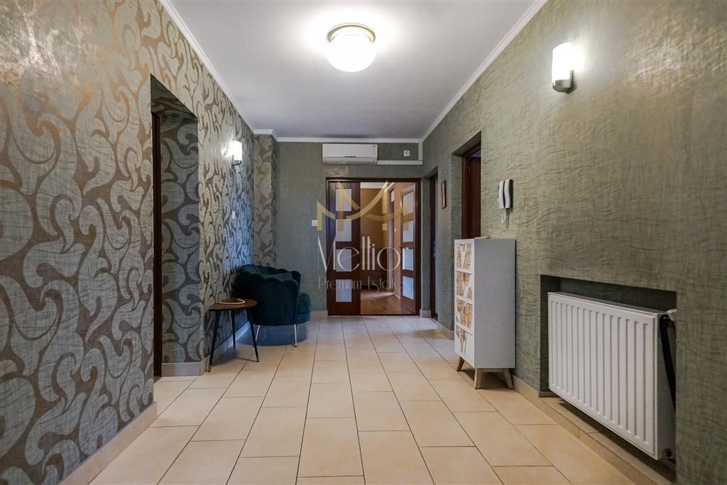 ?** Apartament modern si spatios cu 4 camere panorama Gruia ** - Poză 19