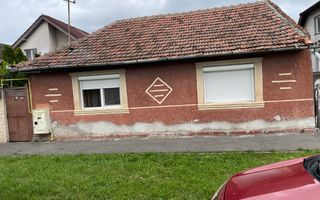 Casă cu 4 camere în Bujac. - Poză 1