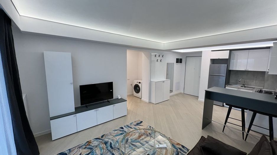 Inchiriere Apartament 2 camere Cortina North - Poză 3