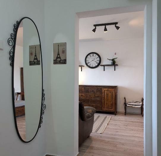 Apartament complet mobilat si utilat, bloc 1979 reabilitat S304 - Poză 3