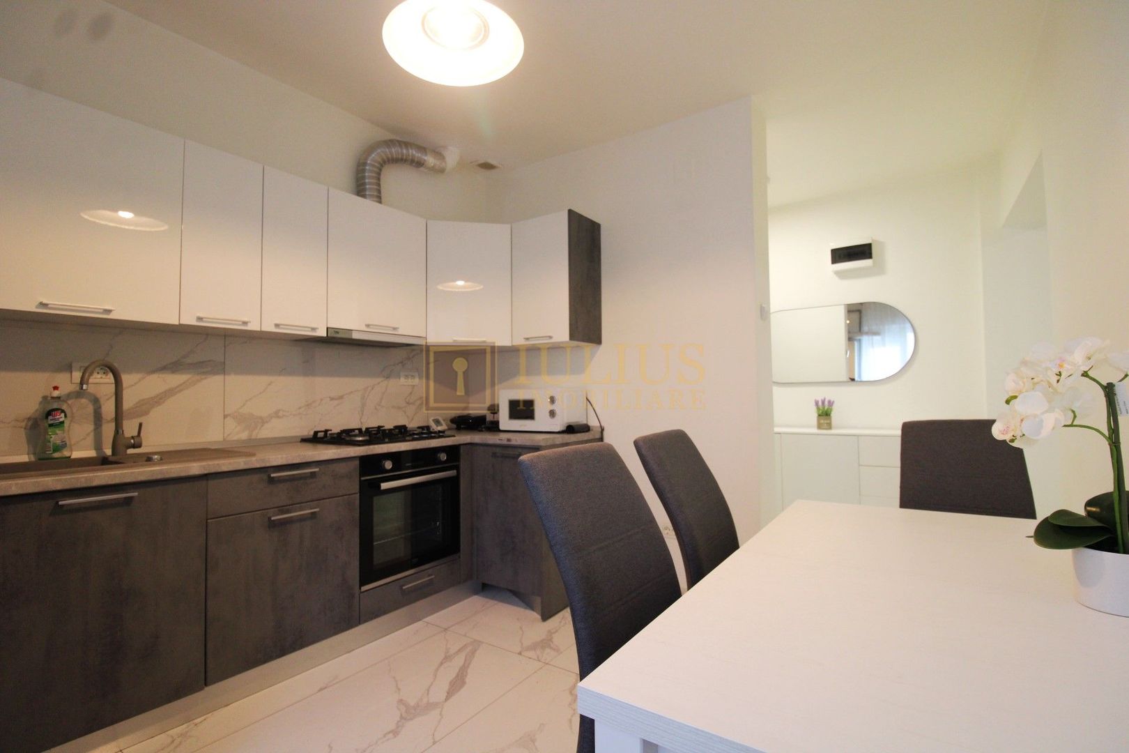 4 camere decomandate, la doar 3 min de Iulius Mall - Poză 15