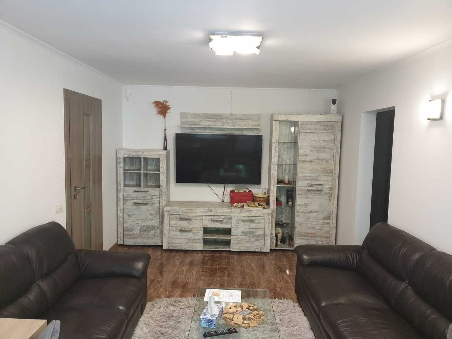 Apartament 2 camere modern, mobilat complet, metrou Raul Doamnei - Poză 2