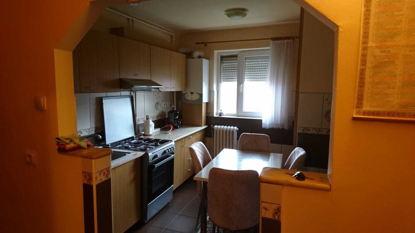 Apartament cu 2 camere de inchiriat in Alba Iulia - Poză 1