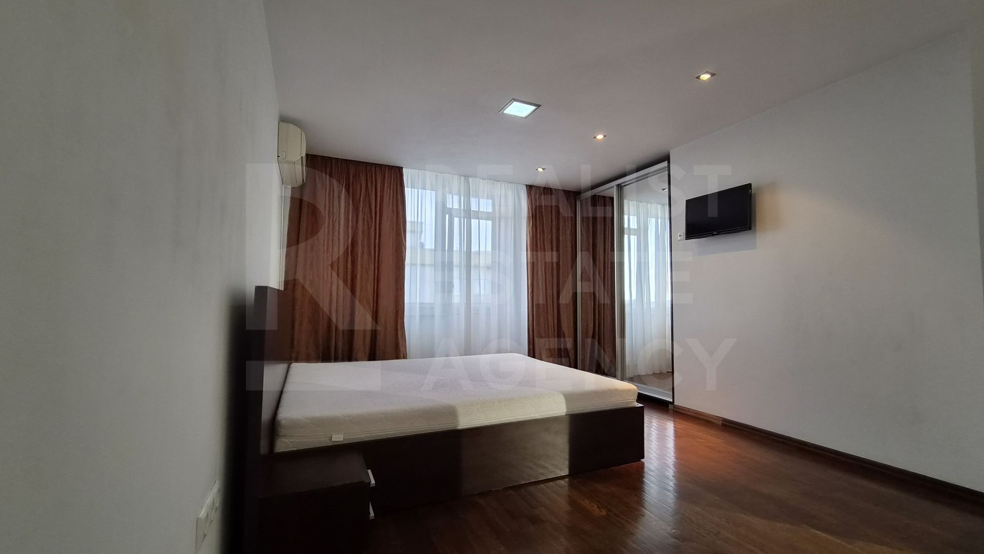 Chirie, apartament, 2 camere, Strada Mihai Eminescu, Rîșcani - Poză 11