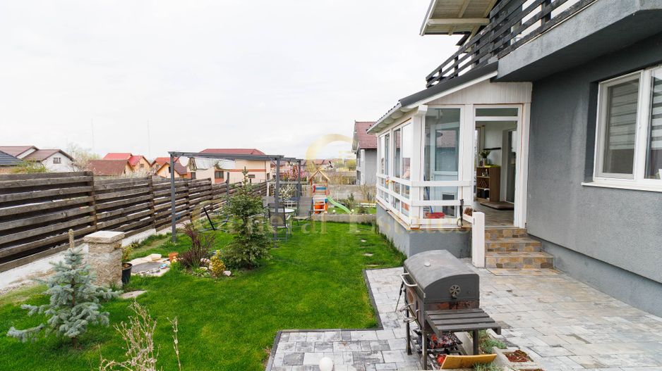 Casă de vânzare în Bod (lângă Brașov) – complet mobilată - Poză 5