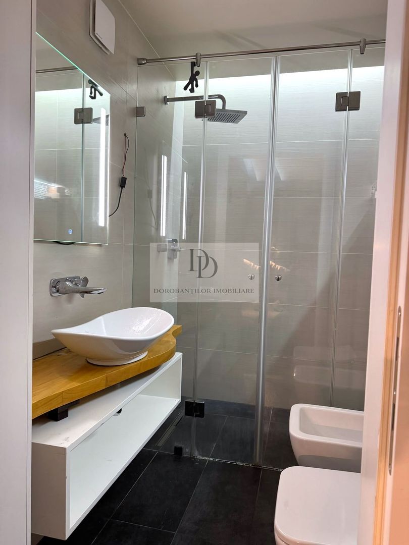 Duplex modern cu 4 dormitoare, Sală de fitness și 2 parcări – Europa - Poză 18