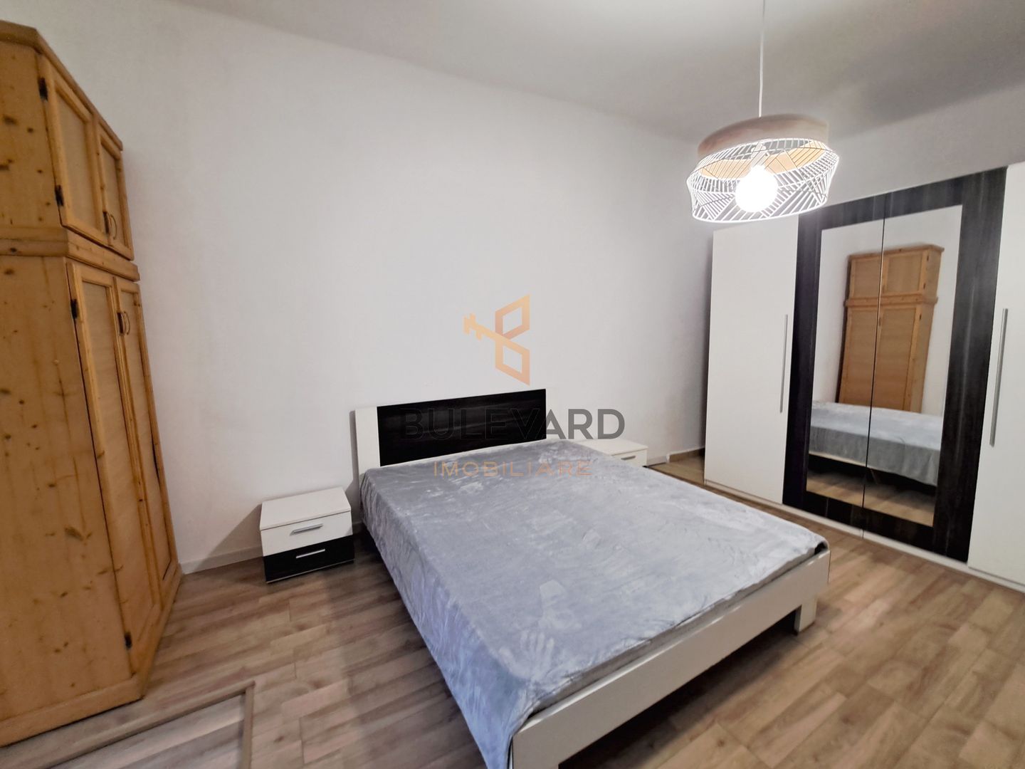 Casa 4 camere + curte proprie, zona Sigma! - Poză 5