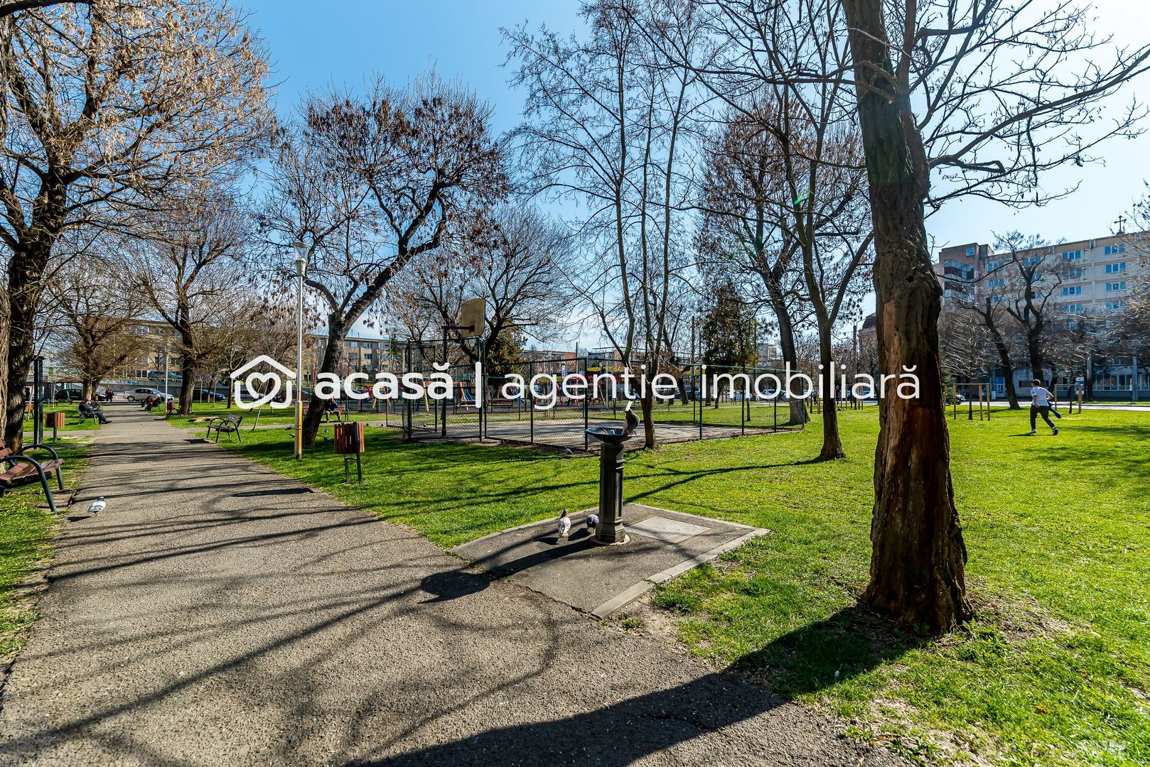 Apartament cu 3 camere în Podgoria Arad, vedere frumoasă, 2 balcoane - Poză 11