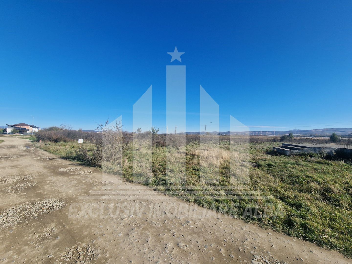 Teren intravilan de vanzare in Partos - Poză 5