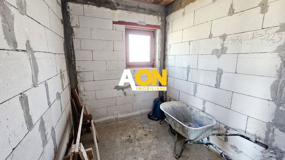 Casa la rosu, 4 camere, 301 mp teren, P+1, zona Alba-Micesti - Poză 20