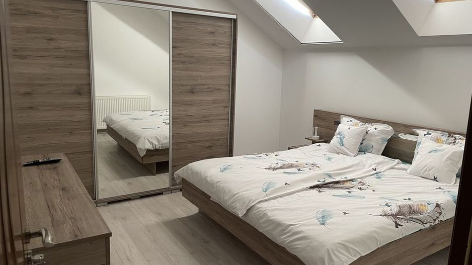 BRASADAS vinde ap 2 cam mobilat, recent renovat. - Poză 2