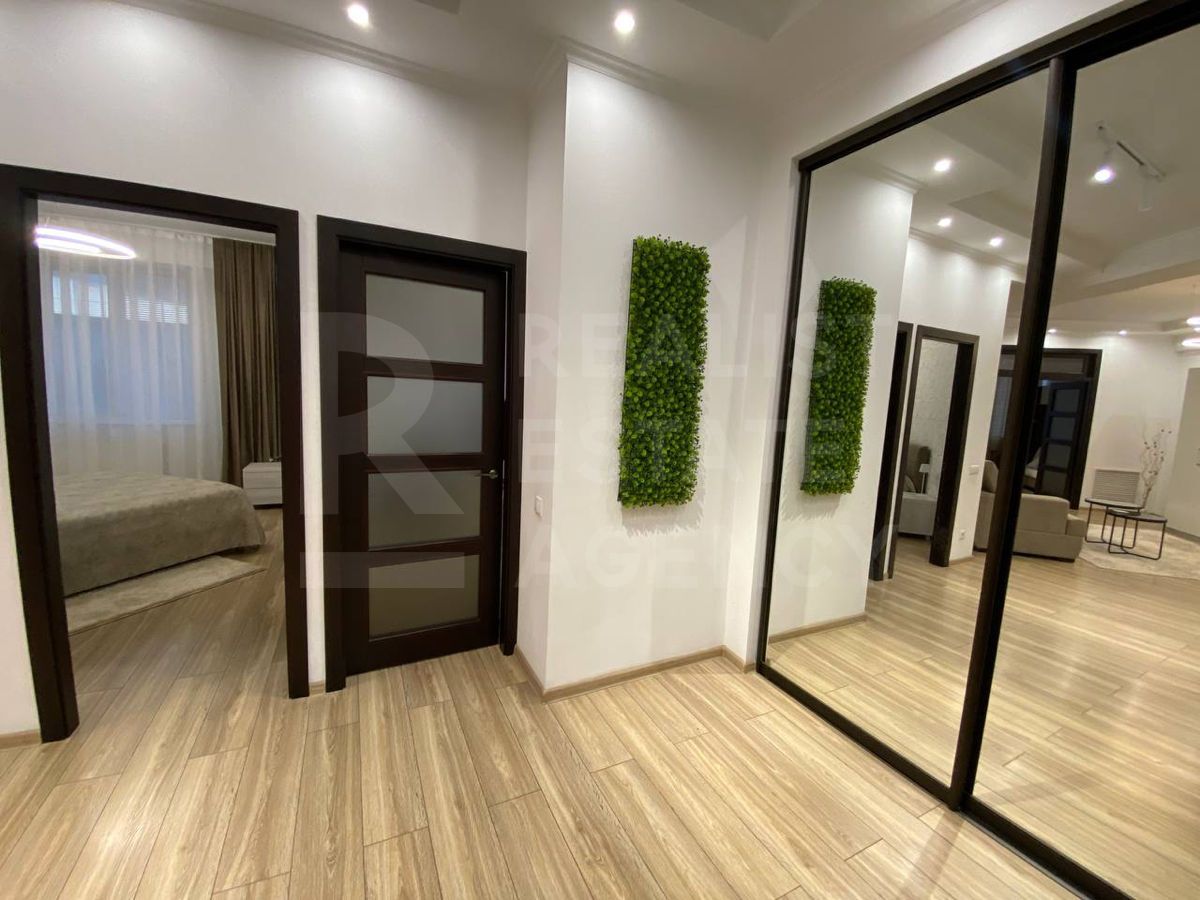 Chirie, apartament, 3 camere, str. Sfatul Ţării, Centru - Poză 6