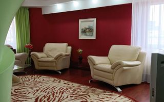 Apartament cu 2 Camere, Etaj Intermediat, Zonă Ultracentrală - Poză 4