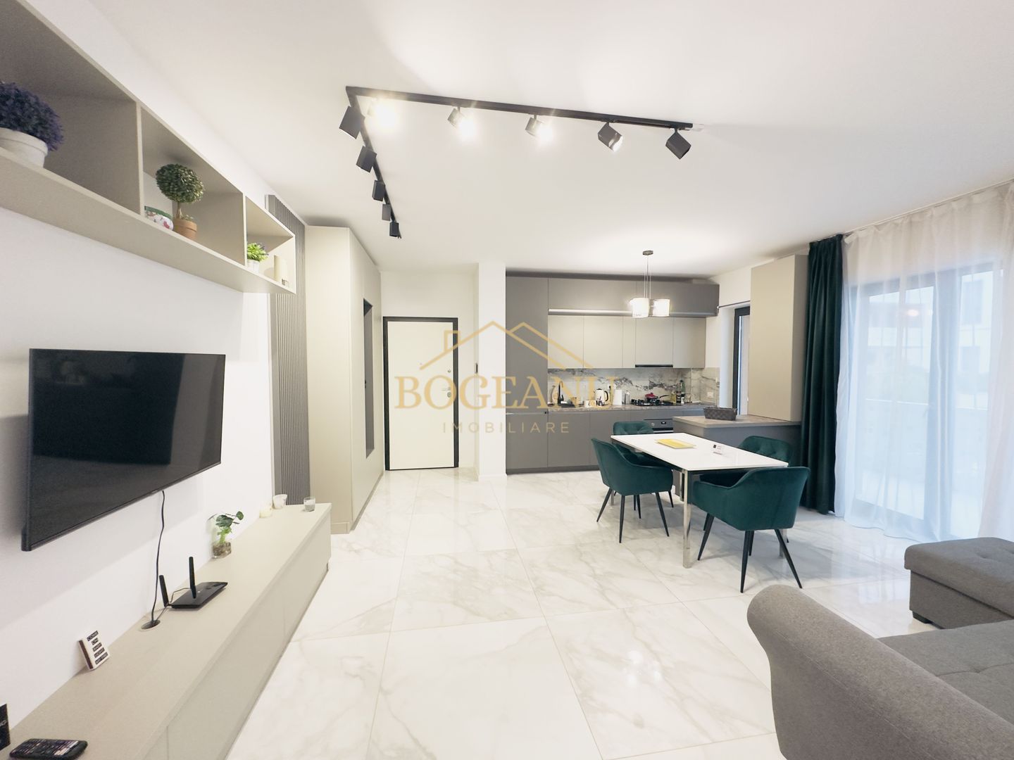 BG117-Apartament 2 cam,Mobilat Utilat,Piscina-COMISION 0% - Poză 2