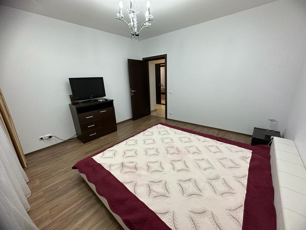 3 camere 2 bai Parcare 120 mp et. 1 AN 2007 Ghencea Drumul Taberii - Poză 9