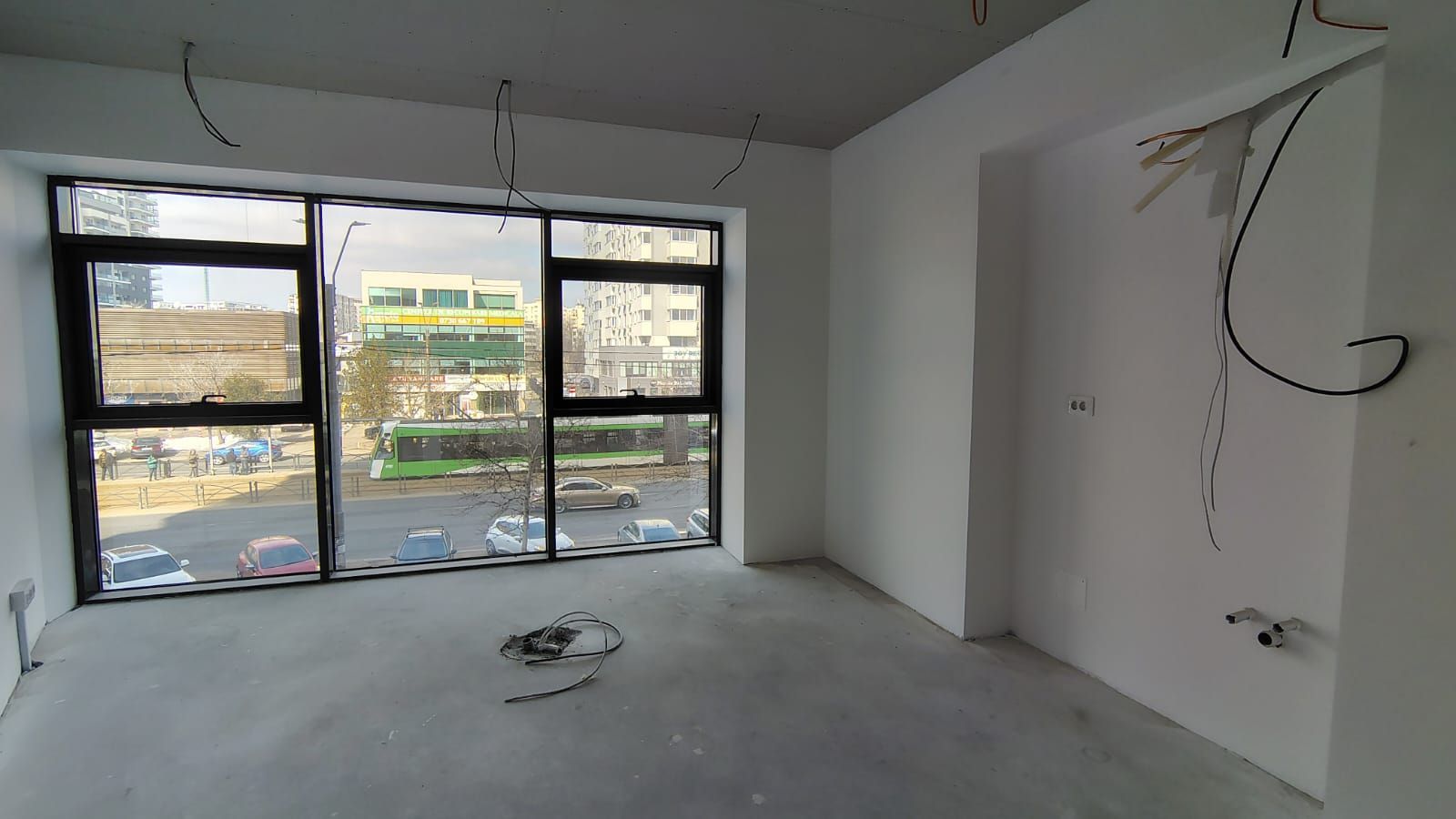 Spatiu comercial I metrou Mihai Bravu I complex nou mezanin - Poză 4