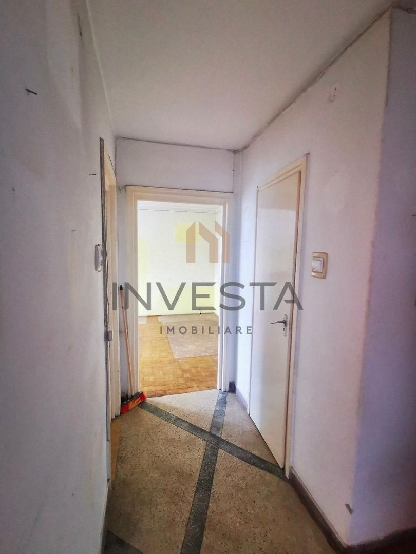 Apartament 2 camere decomandat, etaj intermediar, zona Mihai Viteazu! - Poză 8