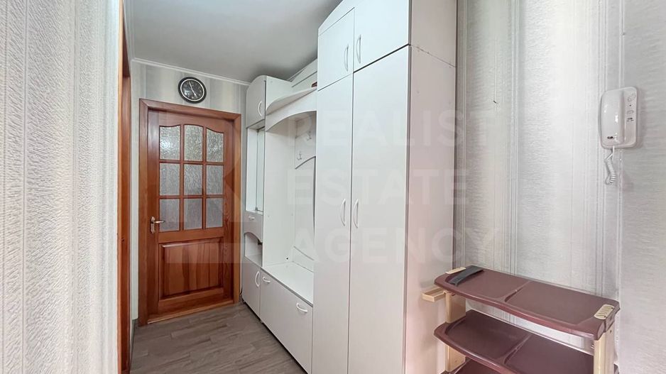 Vânzare, apartament, 2 camere, strada Vasile Bodiu, Cicana - Poză 3