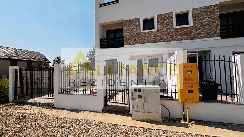 Casa tip duplex , 4 camere , 3 băi , 120 mp utili ! - Poză 3
