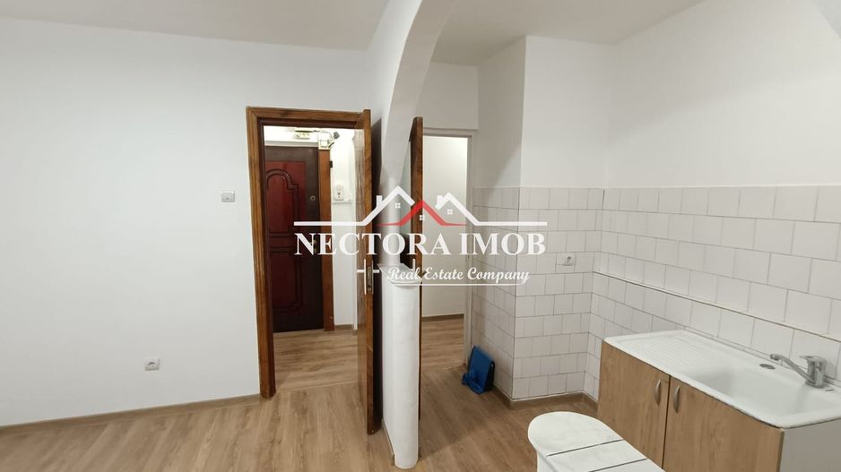 NECTORA IMOB-OCAZIE Apartament 3 camere, 54 mp, Str. R. Reagan, Et. 3 - Poză 11
