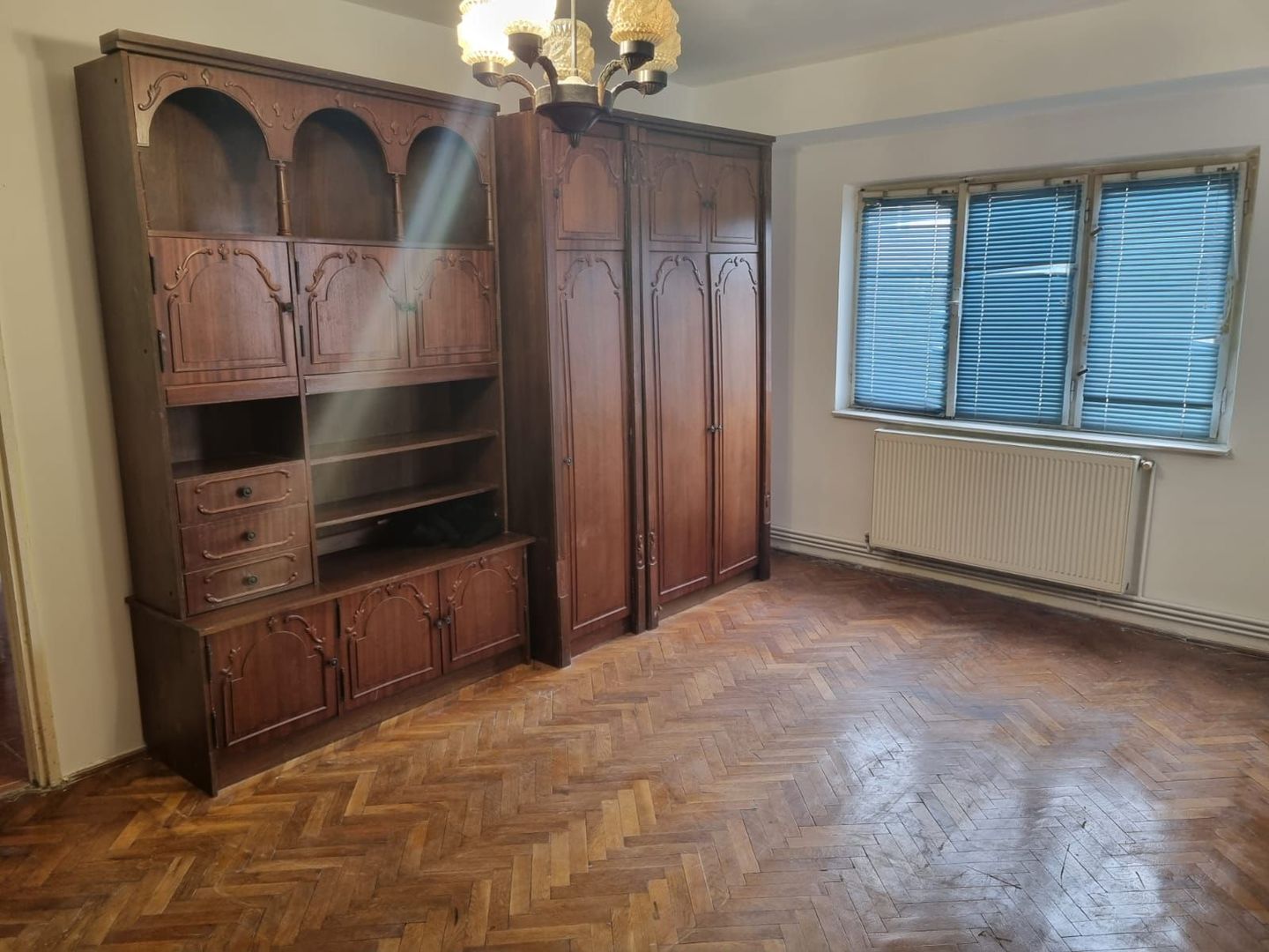 Apartament cu 3 camere in Lugoj - Poză 1