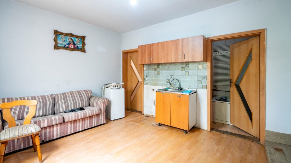 Casa cu 620 mp de teren in Rogerius - Poză 5