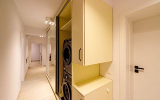 Vânzare, apartament cu 3 camere în zona Lujerului - Poză 12