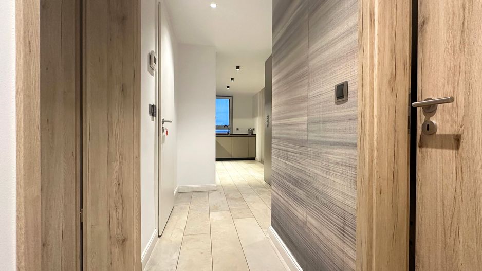 Penthouse de LUX 4 camere cu terasă spectaculoasă de 122 mp + jacuzzi - Poză 28