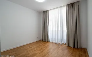 Iancu Nicolae - Vila high-end pe malul lacului, Gradina cu Ponton - Poză 47