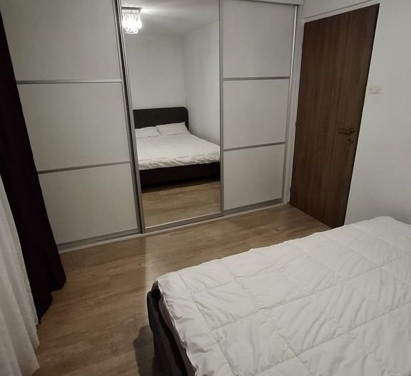 Apartament 3 camere  zona Dambovita - Poză 12