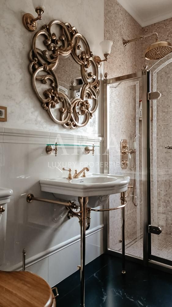 Refined living în centrul istoric al Bucureștiului - Poză 11