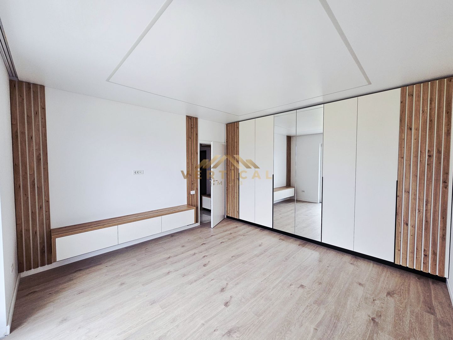 Apartament 2 camere - comuna Berceni - Poză 4