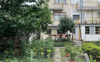 Casa de vanzare pe strada Paris - Poză 5